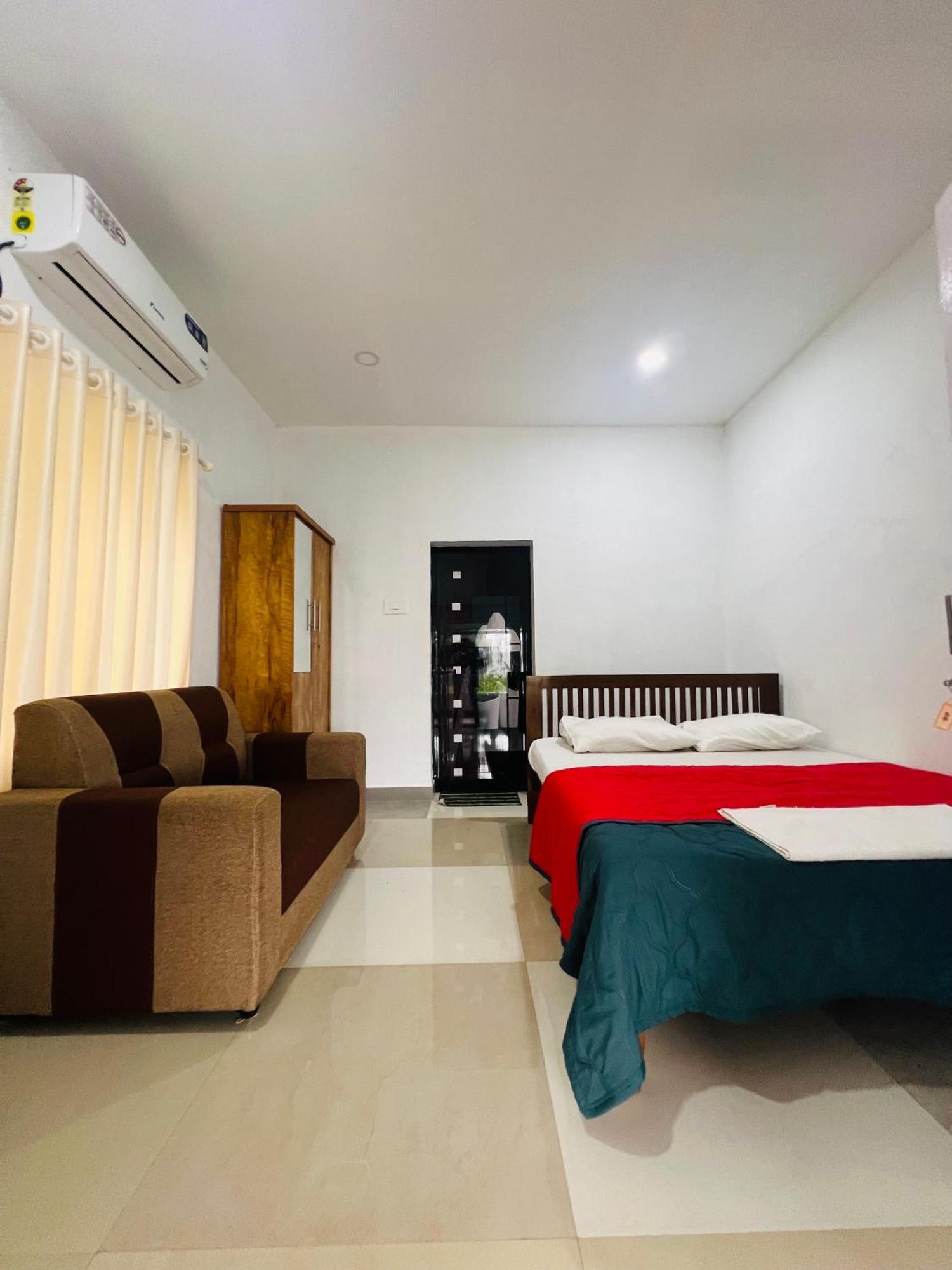 7Fort Homestay Athirappilly Exterior photo